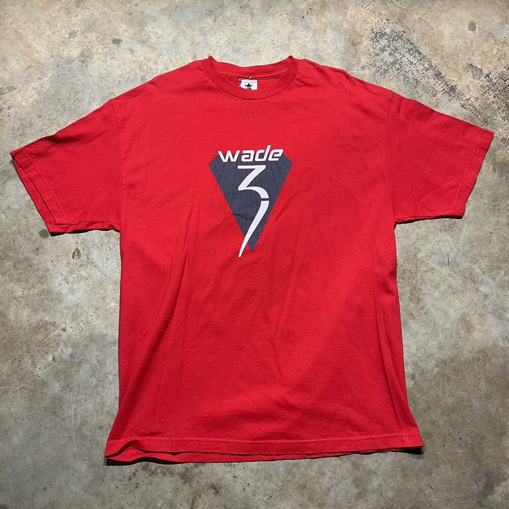 Vintage 2000s Dwyane Wade Red Converse Basketball Shirt